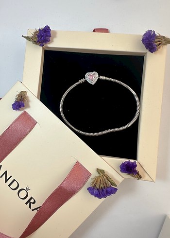 Pandora Pembe Kalp Detaylı Bileklik