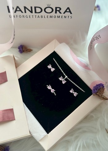 Pandora Pembe Işıltılı Fiyonk Set