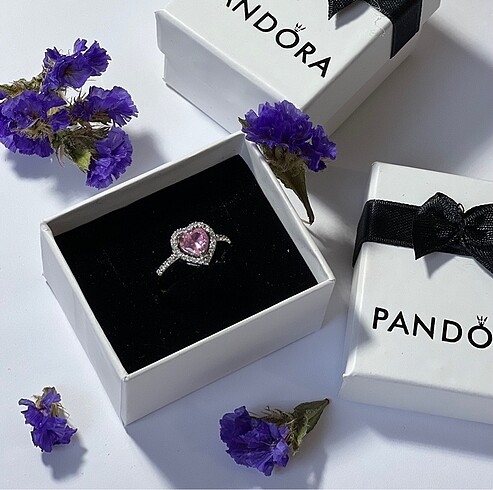 Pandora Yüzük