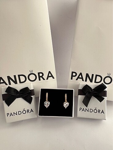 Diğer Pandora Gold Hale Işıltılı Küpe