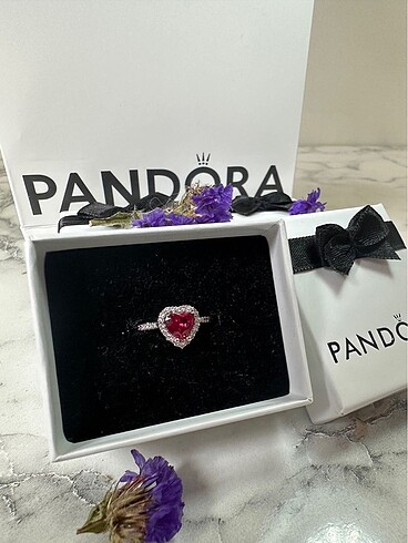Beden Pandora Asil Kalp Yüzük