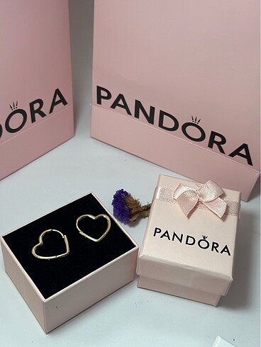 Pandora Pandora Gold Asimetrik Kalp Küpe