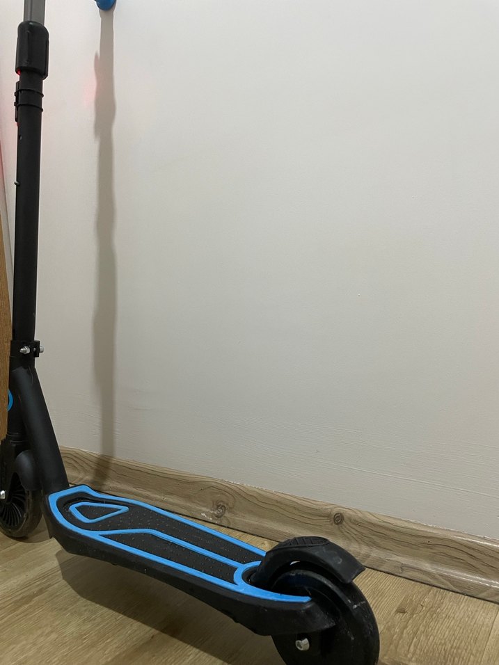 Mavi Çocuk Scooterı ışıklı zilli - Görsel 3