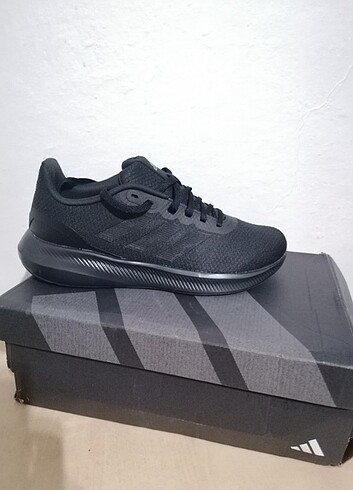 Adidas ADİDAS 42.5 NMR