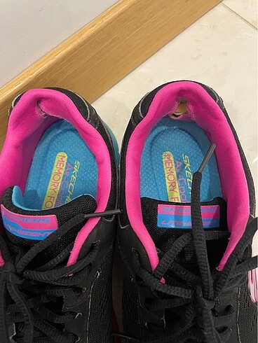 39 Beden Skechers kadın spor ayakkabı