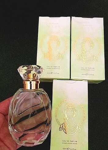 Farmasi Hera bayan parfüm
