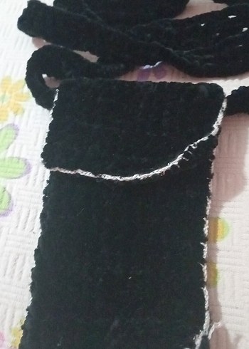 Diğer Diger Siyah Örgü canta.telefon ıcın.kadıfe ıp.