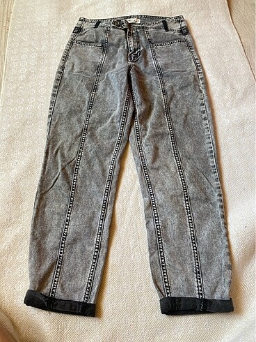 Mom jeans