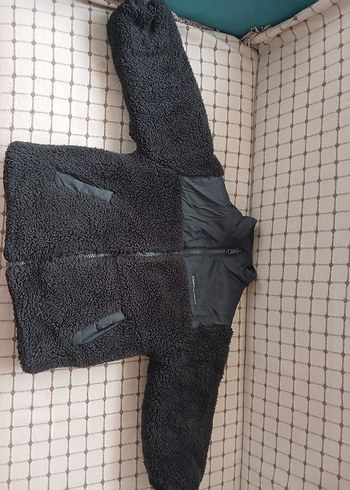 Gri Erkek Çocuk Kürk Detaylı Mont - Görsel 2