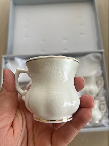 Beden beyaz Renk Madame coco sıfır fincan takımı