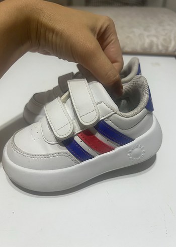 Adidas unisex Cırt Cırtlı Beyaz Çocuk Spor Ayakkabı