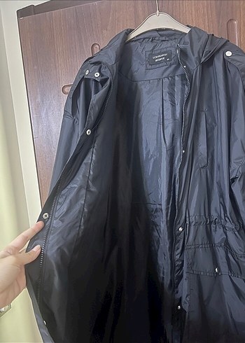 Lcw sıfır Kadın 44 beden Siyah Uzun Boy Yağmurluk - Görsel 3