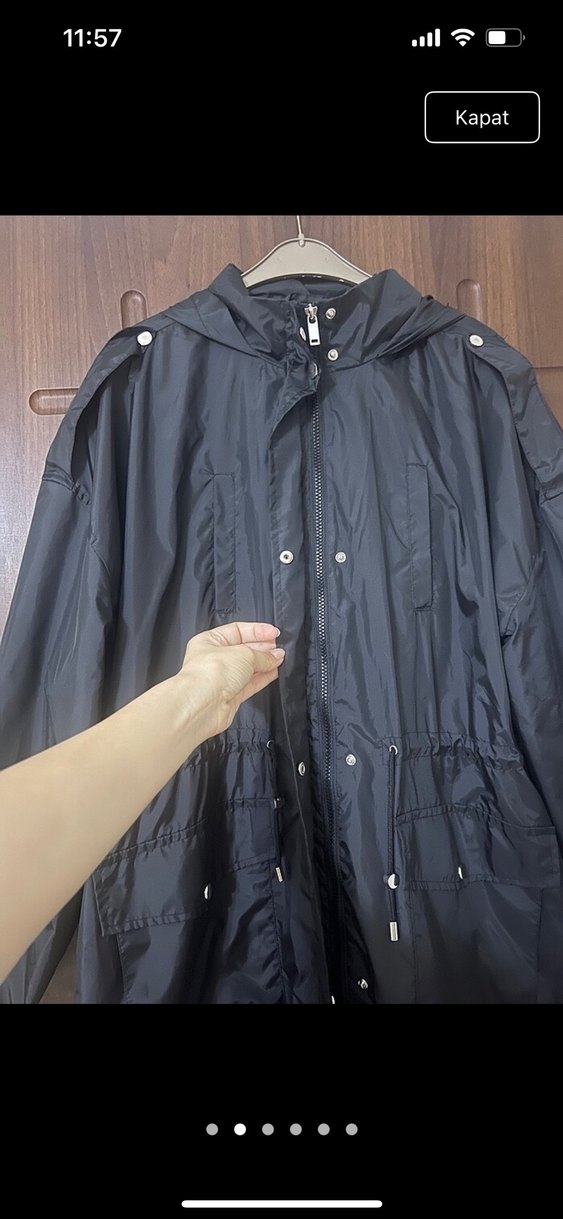 Lcw sıfır Kadın 44 beden Siyah Uzun Boy Yağmurluk - Görsel 2