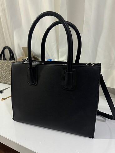 stradivarius tote bag