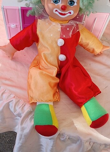 Palyaço oyuncak bebek