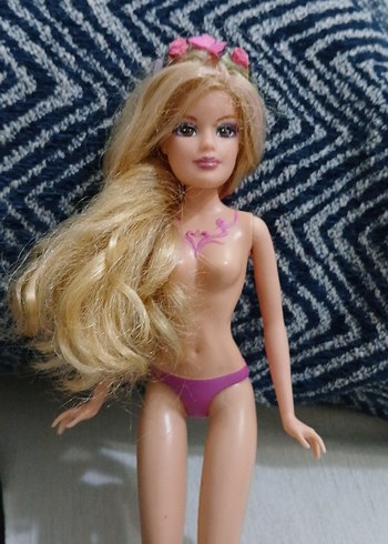 Beden Renk Pembe Bikini Giymiş Bebek Oyuncak