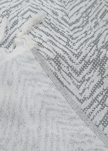 Gri Zebra Desenli Bohem Plaj Havlusu - Görsel 3