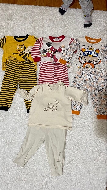 4takım pijama 1yaş