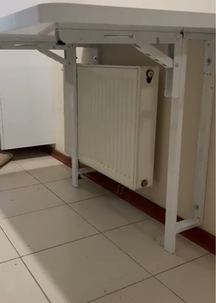 Katlanır Masa - Görsel 4