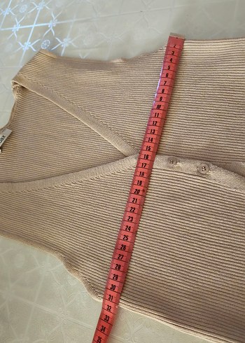 Bej V Yaka Örgü Kadın Yelek - Görsel 4