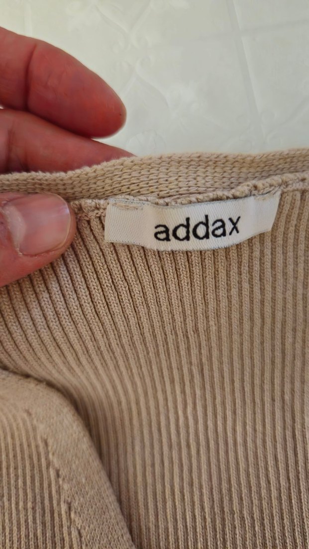 Bej V Yaka Örgü Kadın Yelek - Görsel 2