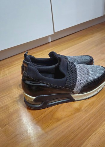 Gri Dolgu Topuklu Kadın Spor Ayakkabı - Görsel 4