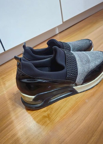 Gri Dolgu Topuklu Kadın Spor Ayakkabı - Görsel 8