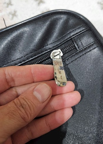 Beden Siyah Fermuarlı Erkek Evrak Çantası