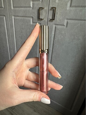 Estee lauder dudak parlatıcısı