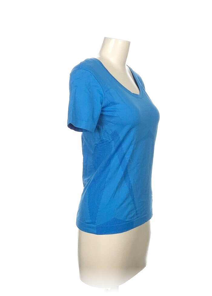 Tchibo T-shirt %70 İndirimli. - Görsel 2