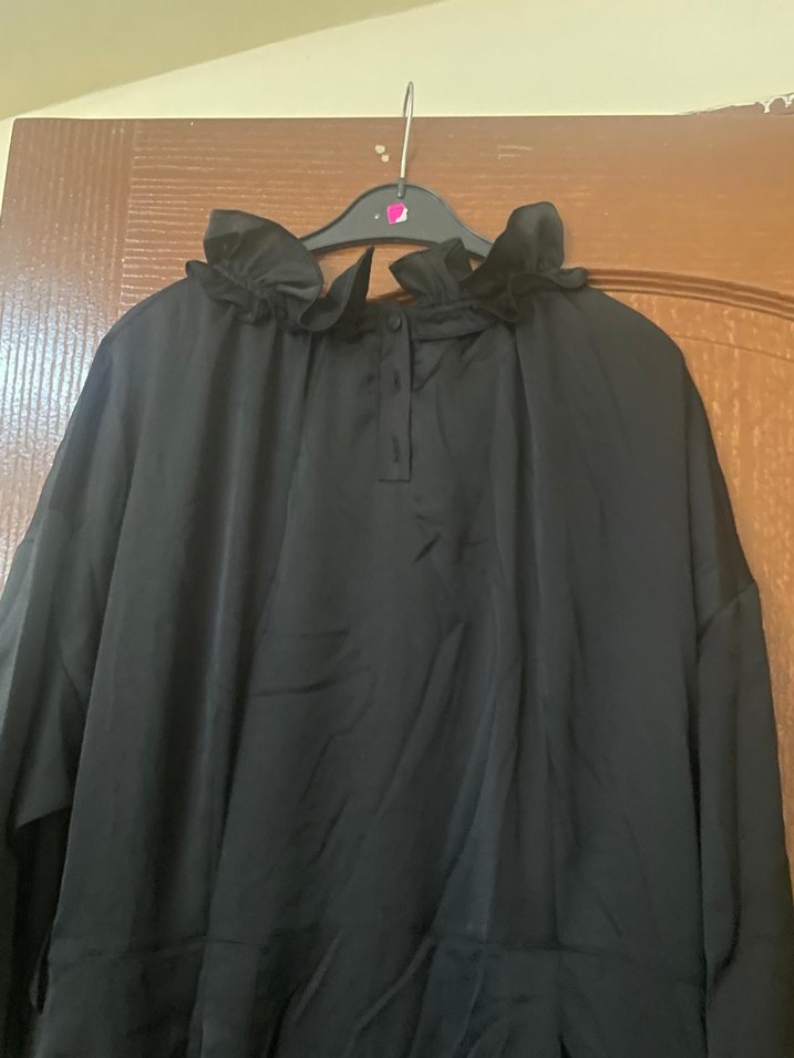 Tuğba Marka Uzun Siyah  Elbise Fırfırlı Yaka - Görsel 4