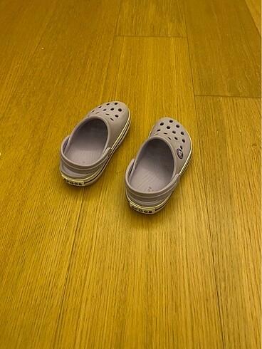 26 Beden crocs