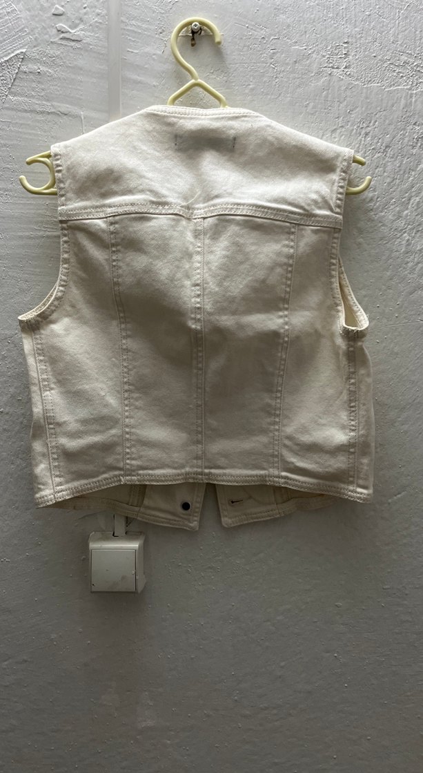 Düğmeli Beyaz Keten Kadın Yelek - Görsel 2