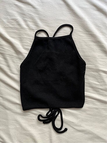 l Beden trendyol sırt detaylı crop
