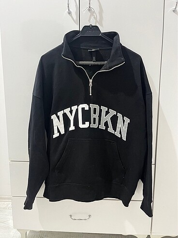 h&m unisex sweatshirt