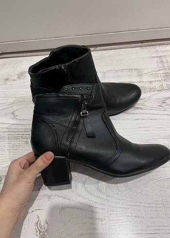 topuklu bot - Görsel 2