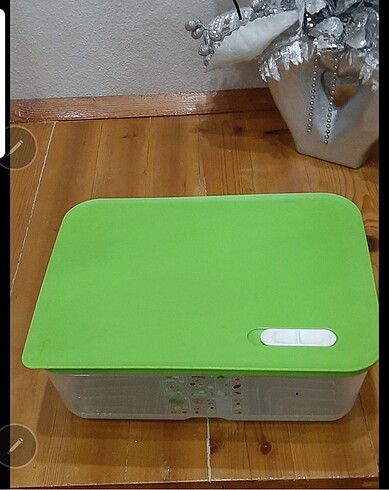 Tupperware