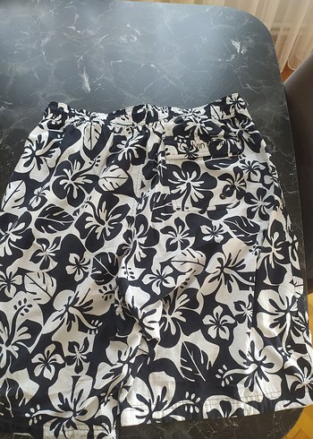 Beyaz Baskılı Erkek Midi Şort - Görsel 6