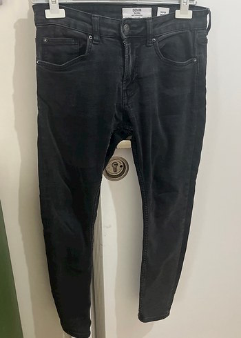 Bershka Siyah Erkek Slim Fit Kot Pantolon