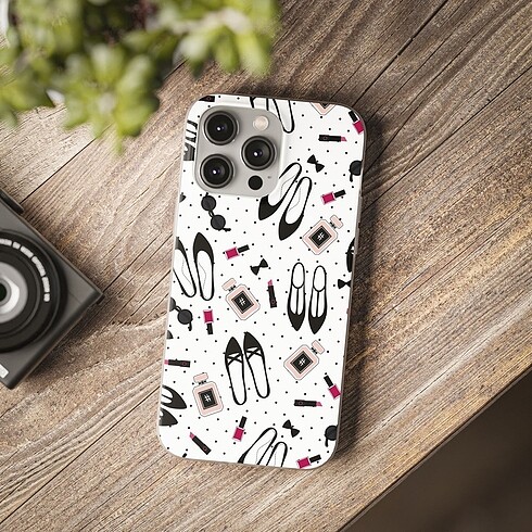 iPhone Parfüm Ruj Ayakkabı Desenli Telefon Kılıfı