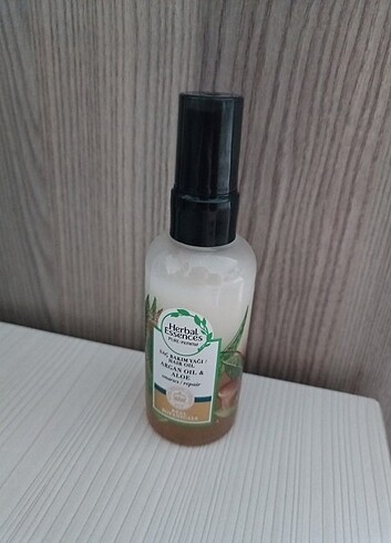 Herbal Essences Argan oil and Aloe Sıvı Saç Kremi 