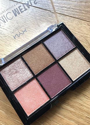 diğer Beden çeşitli Renk Nyx cosmic metals far paleti