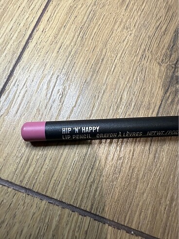 MAC Mac pembe dudak kalemi