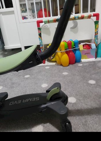 Çocuklar için Yeşil Scooter - Görsel 6