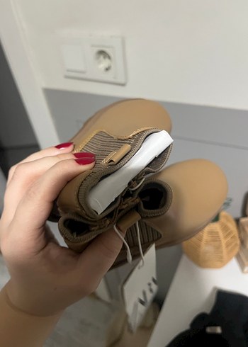 Bej Rugan bebek Bot - Görsel 4