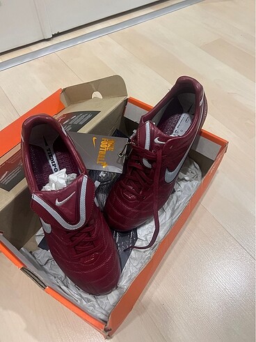 41 Beden bordo Renk Nike Krampon