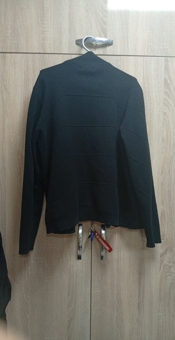 Siyah Fermuarlı Ceket - Görsel 2