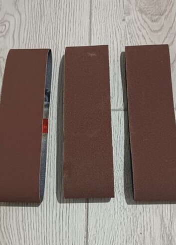  Beden Renk Matkap İçin Şerit Zımpara Aparatı(3 Adet Yedek Zımpara İlaveli)