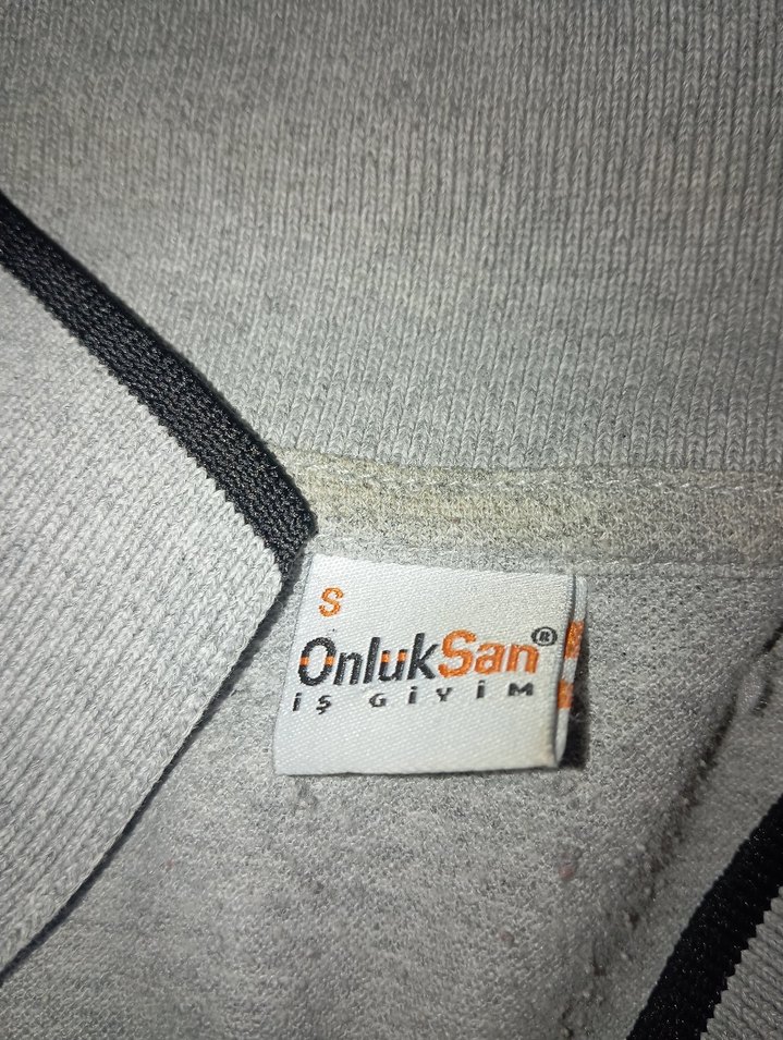 Gri Erkek Çocuk V Yaka Kısa Kollu Gömlek - Görsel 2