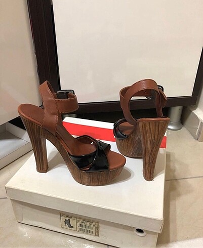 inci Topuklu paletli ayakkabı
